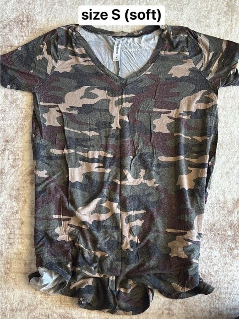 Camo V-Neck Lightweight Tee